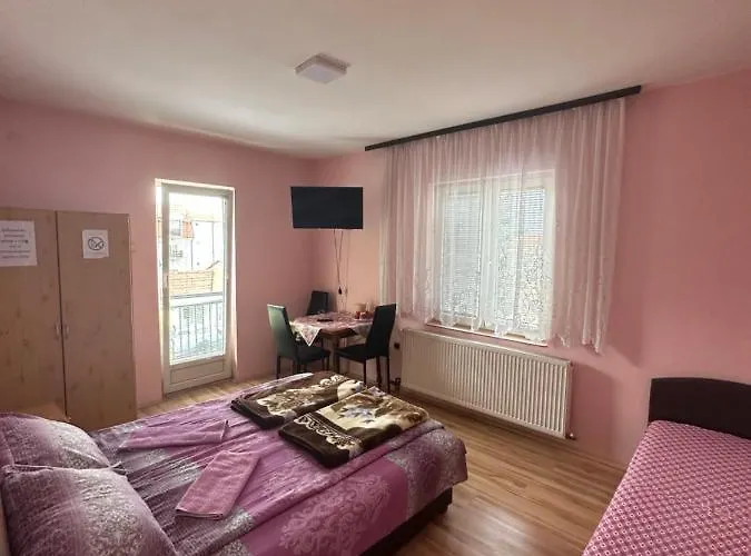 Bozinovic Apartment *